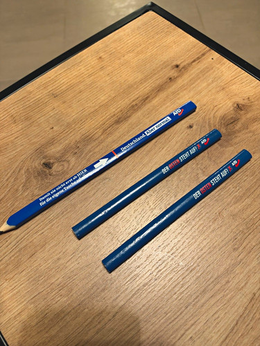 Afd blaue bleistifte aus - 3x,